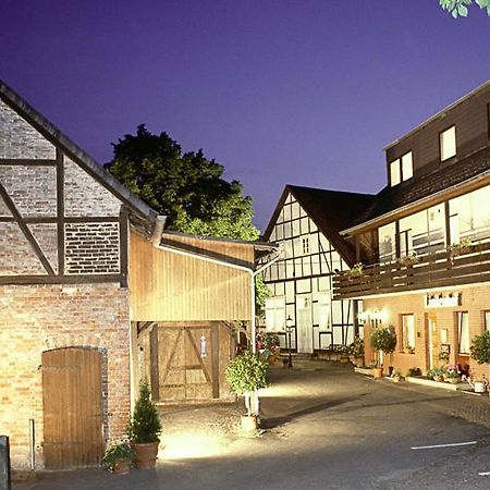 Landgasthaus & Hotel Lindenhof Königslutter am Elm Exterior photo